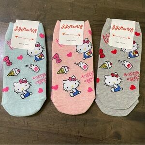 Hello Kitty Ankle Socks Set